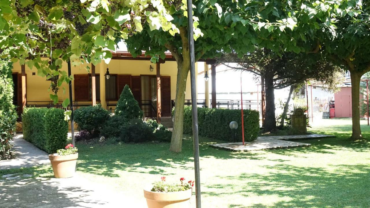 Garden Beach House Paralia Panteleimonos Exterior foto